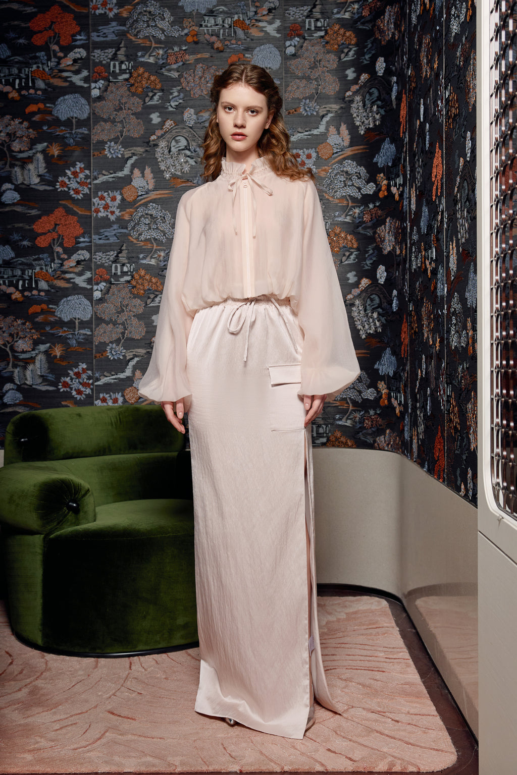 Pale Pink Lantern Long-sleeved Shirt